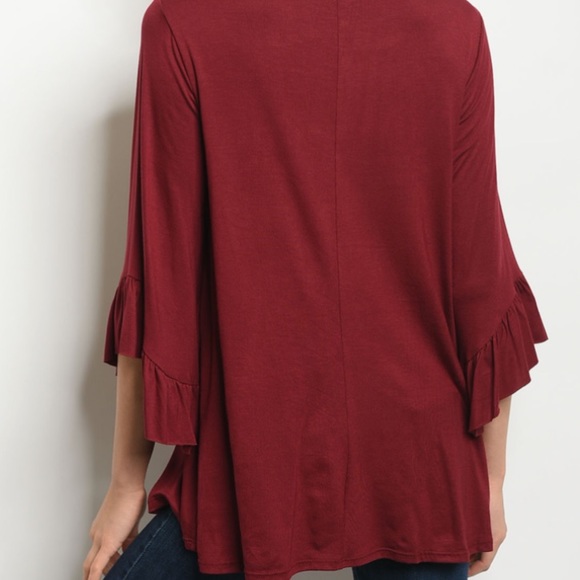 BELLA BURGUNDY RUFFLE hand detail - Top - Picture 3 of 3
